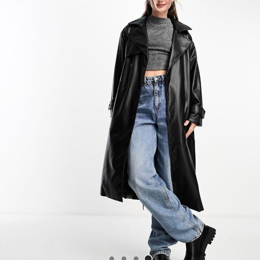 Pull&Bear Black Trench Coat